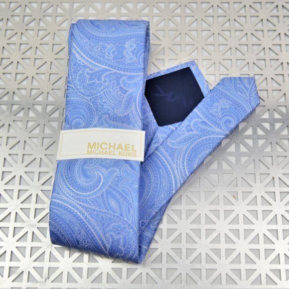 Michael Kors Other - NWT 100% Silk MICHAEL KORS Petal Textured Tie